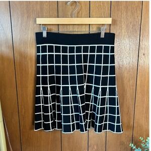 LOFT Factory Beige & Black Cotton Print Mini Skirt Size‎ Small